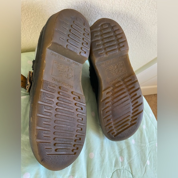 VINTAGE RARE Black Dr. Martens Mary Jane’s  Made in England Litte Girls size 2 - Picture 15 of 16